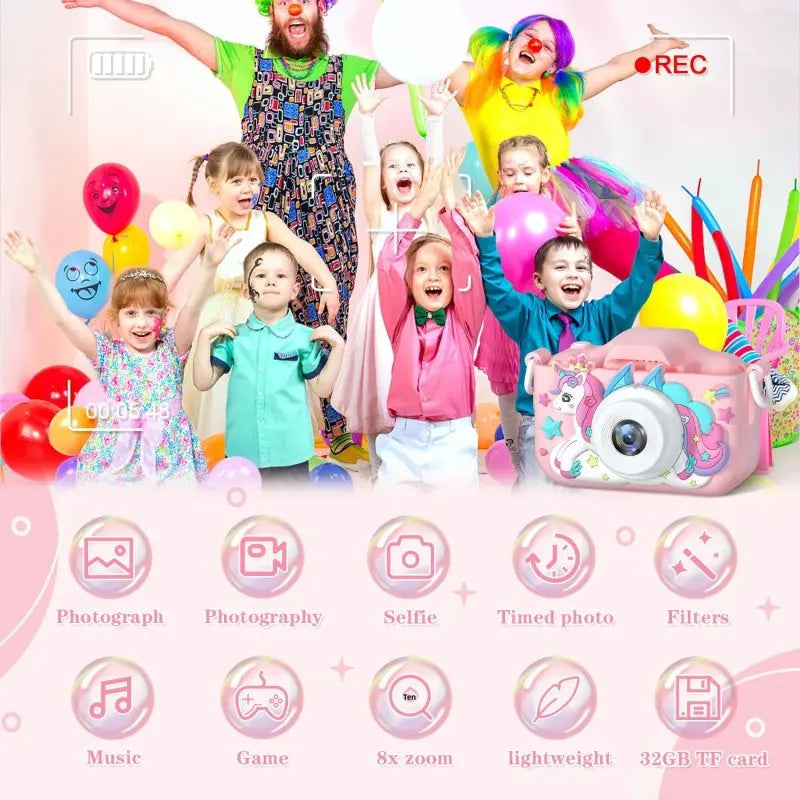 Présentation de l’appareil photo enfant licorne UniCam™ rose avec des pictogrammes photo, vidéo, selfie, retardateur, filtres, musique, jeux et carte mémoire 32 Go.
