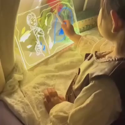 Ardoise magique lumineuse LumiBoard avec feutres fluorescents pour enfant - Petit Curio