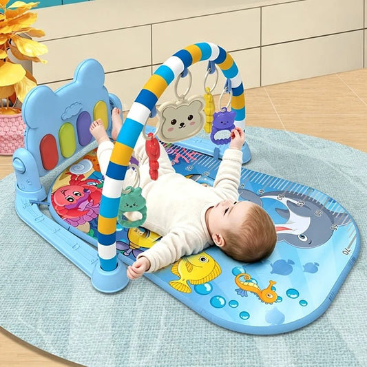Tapis d'éveil musical avec piano à pédales et hochets PianoPlay pour bébé - Petit Curio