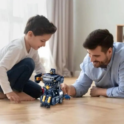 Enfant et adulte jouant au sol avec Robot-Police™ en forme robot
